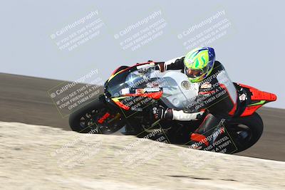 media/Nov-01-2025-TrackDaz (Sat) [[2b4d5192bc]]/A Group/11am (Turn 2 Inside)/